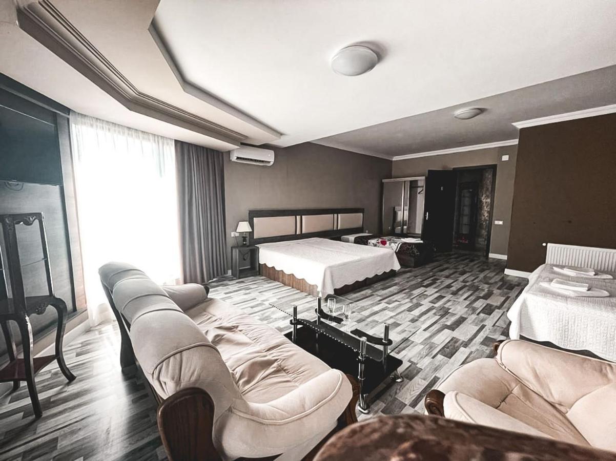 Discovery Hotel Κουτάισι Εξωτερικό φωτογραφία