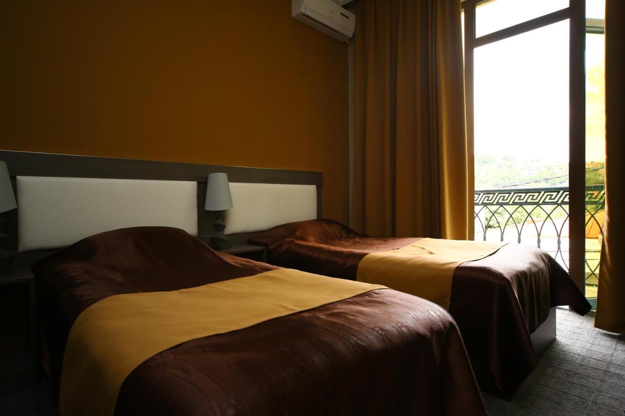 Discovery Hotel Κουτάισι Εξωτερικό φωτογραφία